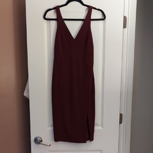 Elegant Burgundy Sleeveless Dress